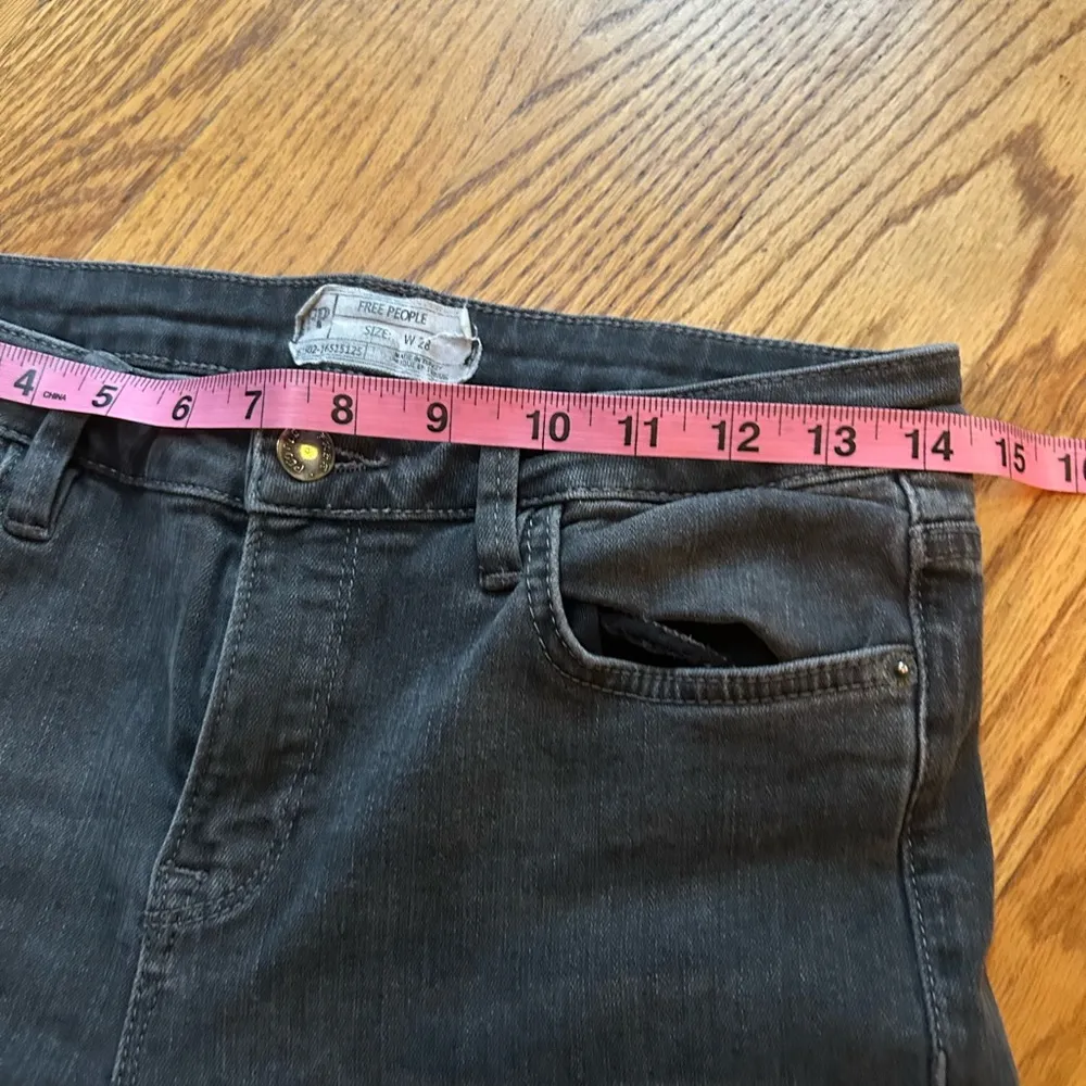 gray jeans - Image 5