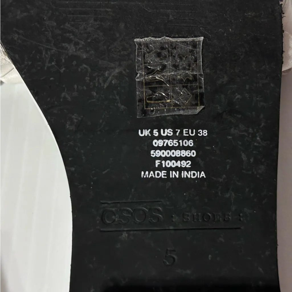 ASOS White square toe flat sandals women size 7 - Image 9