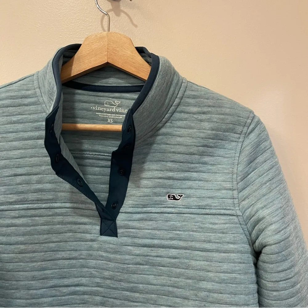 Vineyard Vines XS Quilted 1/4 Button Sweatshirt Soft Gorpcore - Image 4