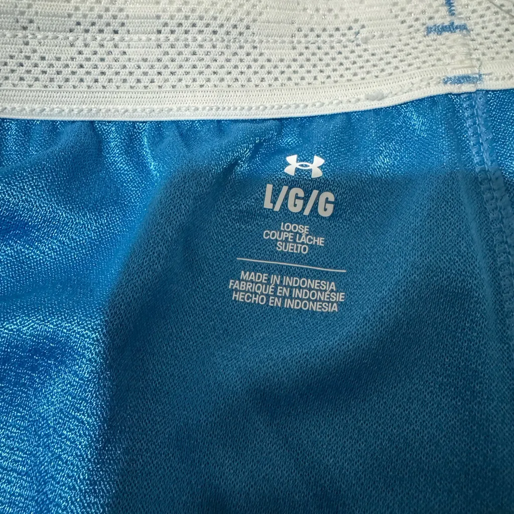 Under Armour Women's Blue Athletic Shorts - Image 5