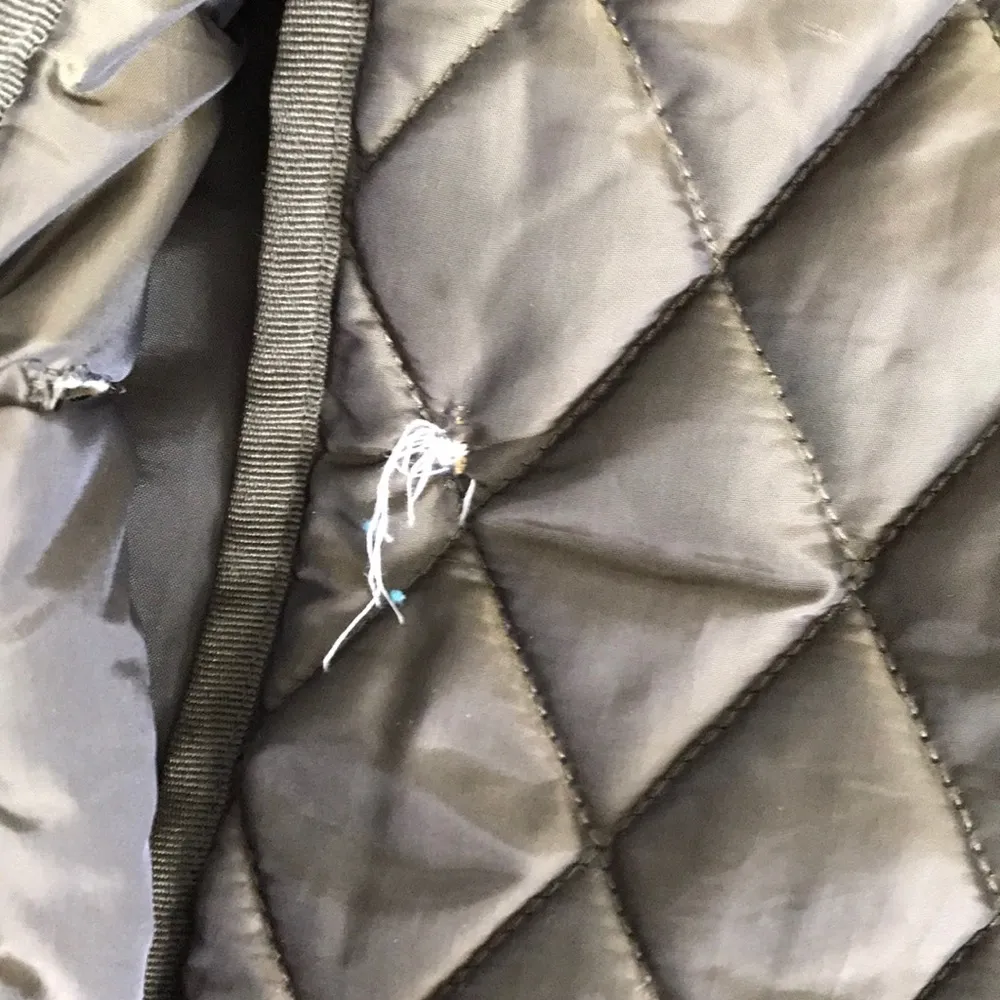 JONES NEW YORK SIZE MEDIUM COAT - Image 5