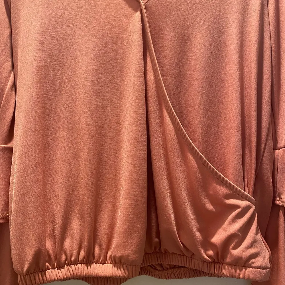 GB Blouse Size M, Offers Welcome. - Image 4