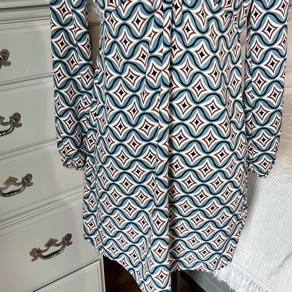 As U Wish Long Sleeve O Ring Dress Silky Blue Navy Mauve Print Womens Small New - Image 7