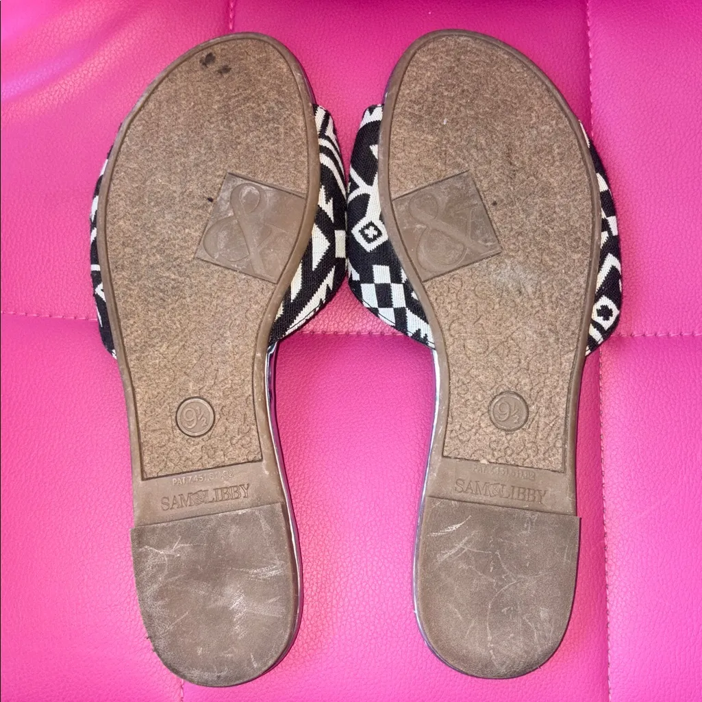 Sam & Libby Bow Sandals - Image 3