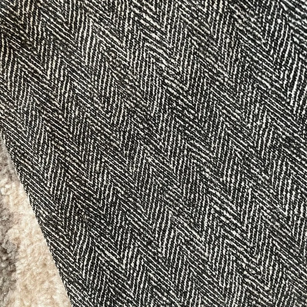 Vintage Newport News black and white chevron jeans Size 6 - Image 2