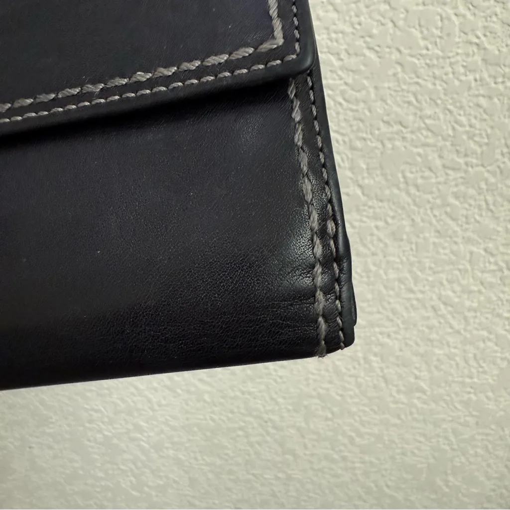 Vintage Y2K COACH Hampton Black Leather Contrast Stitch Turnlock Bifold Wallet - Image 14