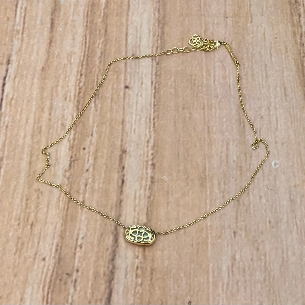 Kendra Scott Elisa Necklace Gold - Image 2