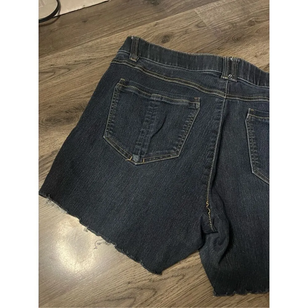 Democracy Blue Jean Cut Off Shorts Woman’s Size 12 - Image 9