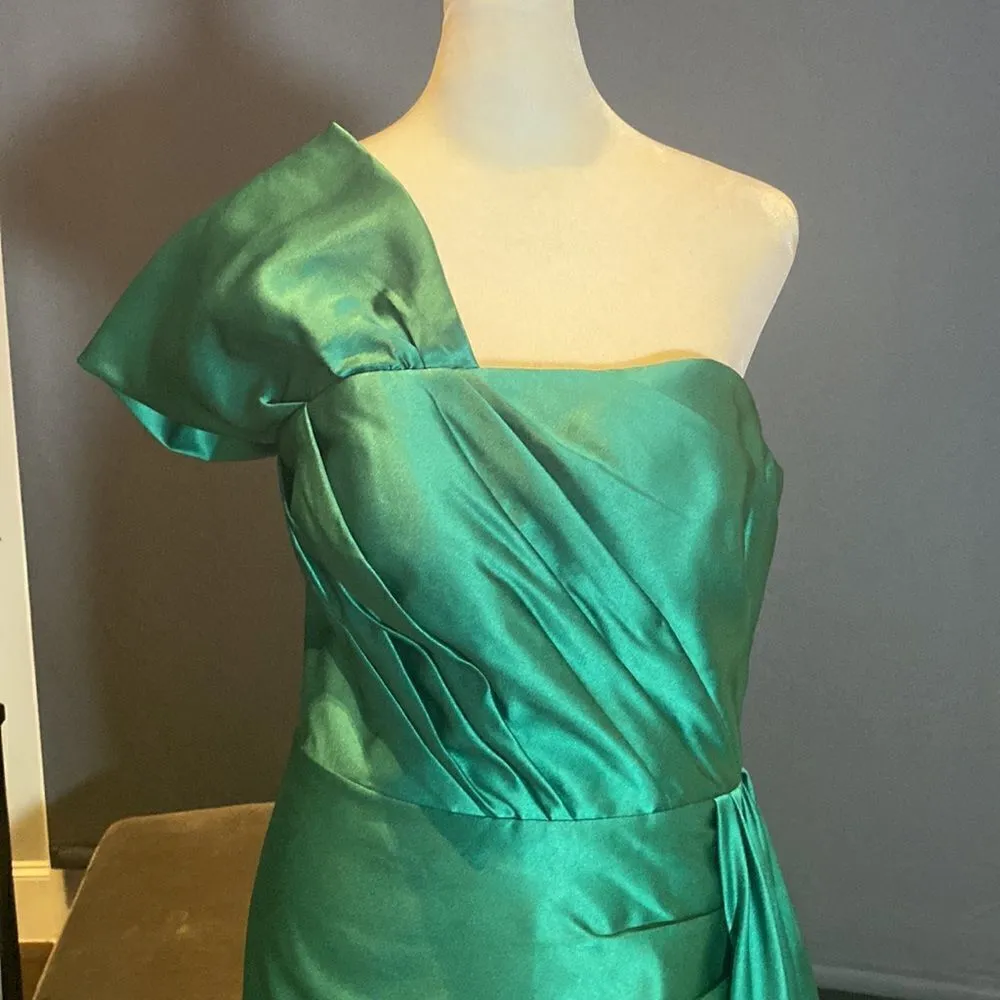 Women’s Green One Shoulder Full Length Mermaid Fit Formal Dress Size 6 Green - Image 2