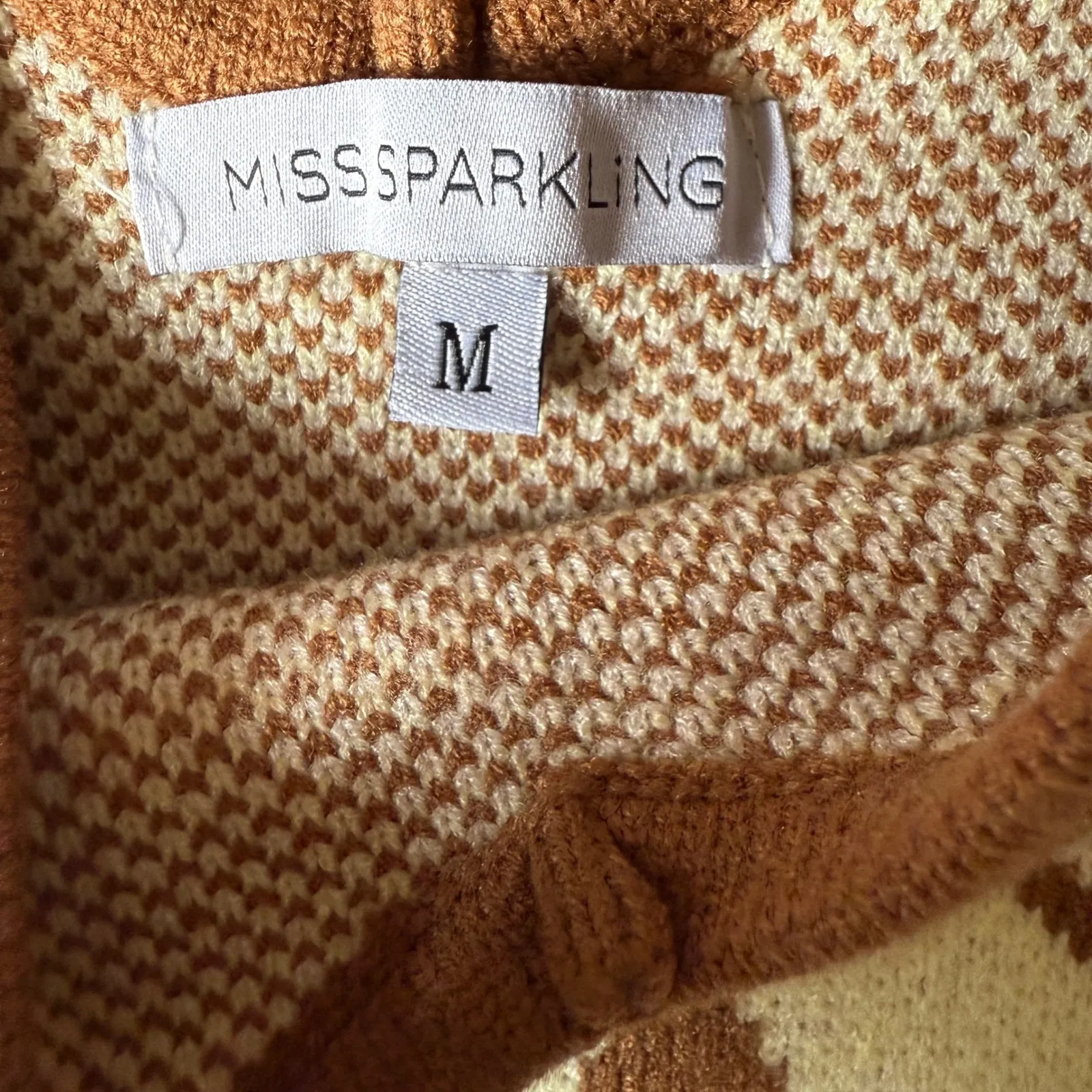 MISS SPARKLING Knit Happy face sweater tankTank Top Tie Shoulder Brown Cream White Size M - Image 10
