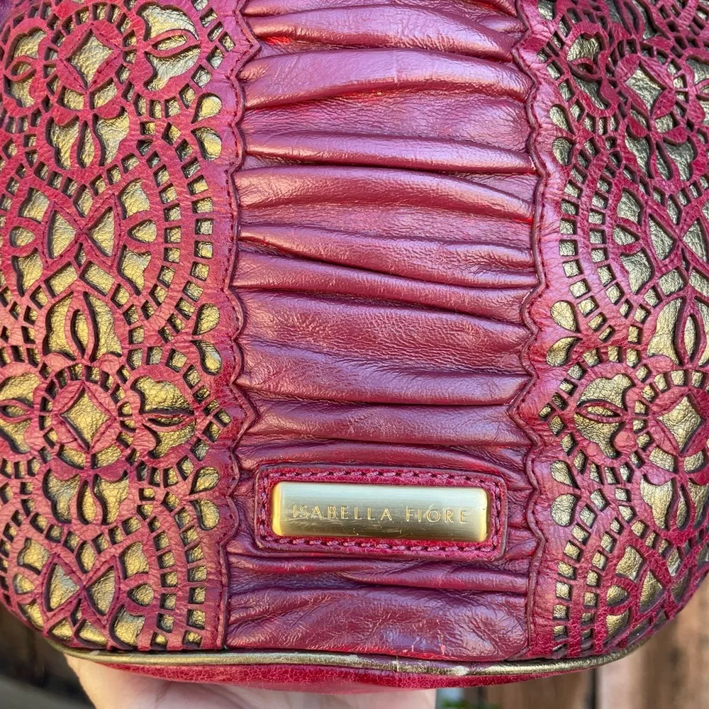 Isabella Fiore  Bucket Bag - Image 6