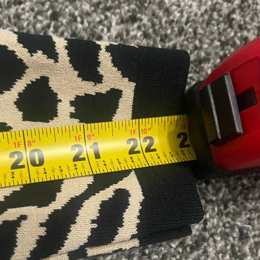 DIALOGUE Animal Print Button V-Neck Knit Long Sleeve Cardigan Sweater L - Image 8