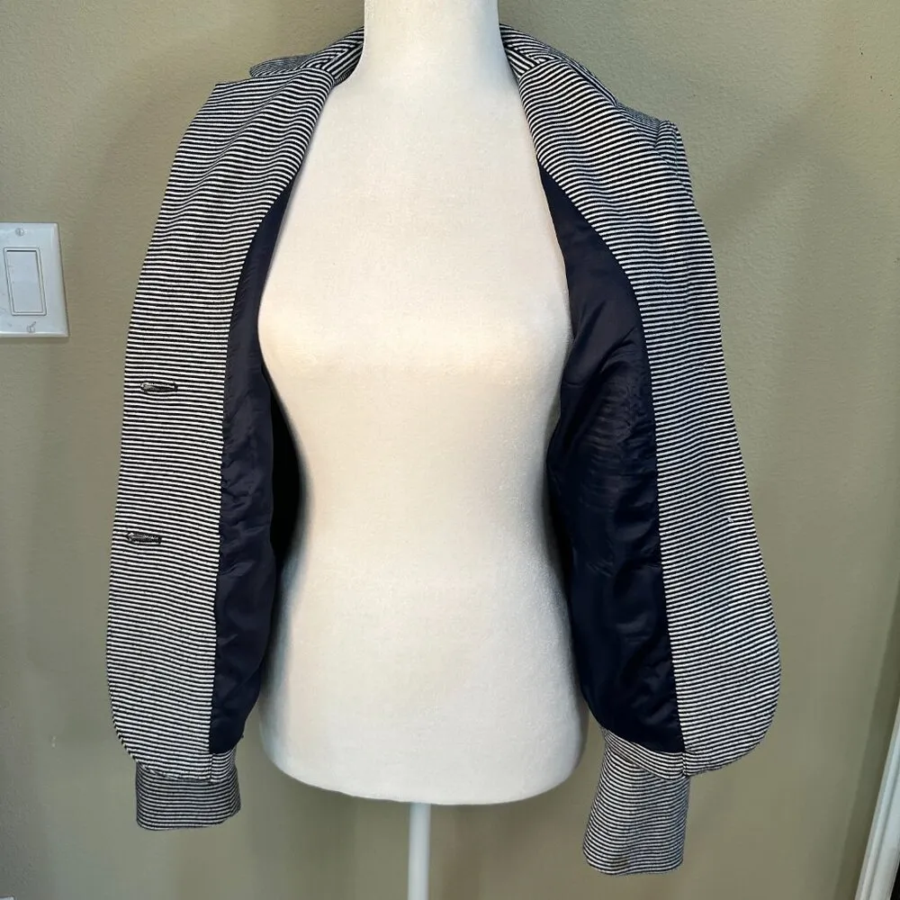 GAP The Academy Blazer Navy & White Pinstripe Lined - 6 - Image 9