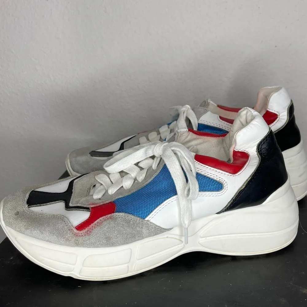 Steve Madden  Memory Tennis Shoes‎ - Image 7