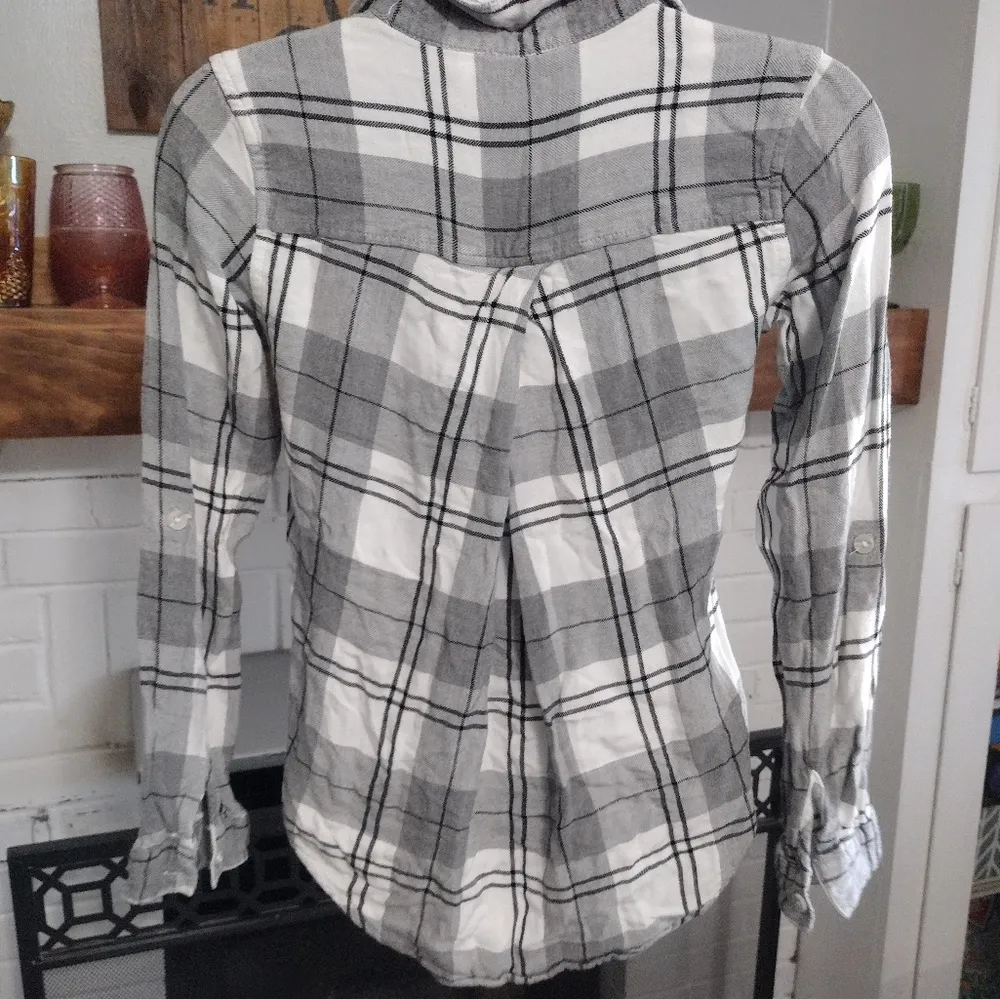 flannel shirt - Image 2