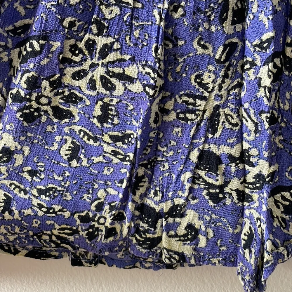 Ecoté Shorts Size S - Image 2