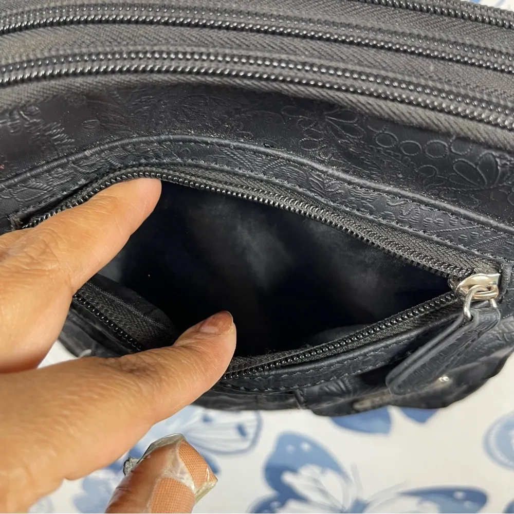 MiltiSac North south zip around crossbody bag. - Image 5