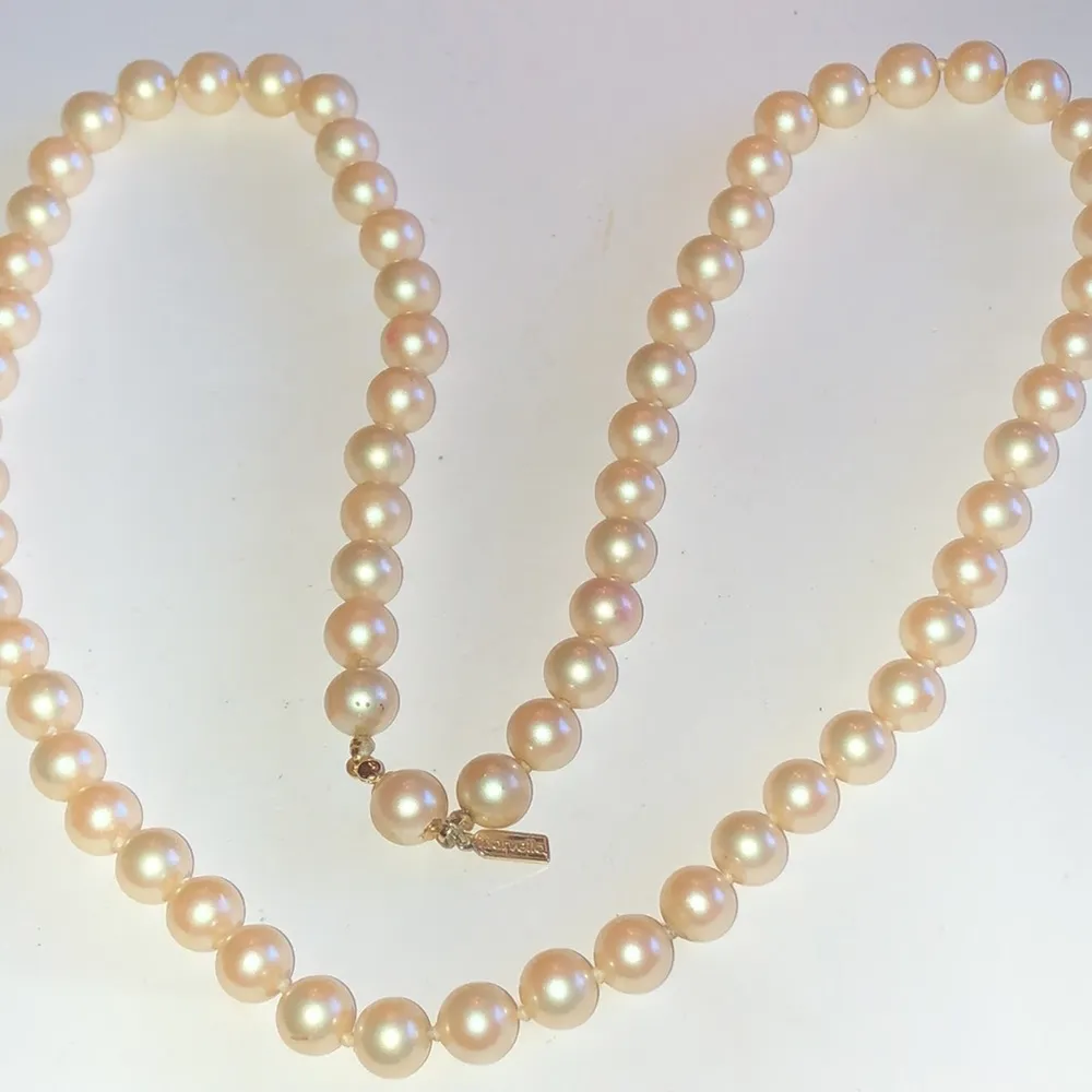 Marvella Vintage Pale Pink Faux Pearl Beaded Classic Necklace - Image 3