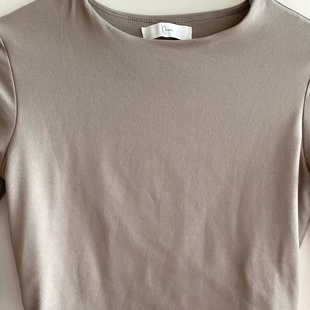 Klesis Taupe Cropped Long - Image 8