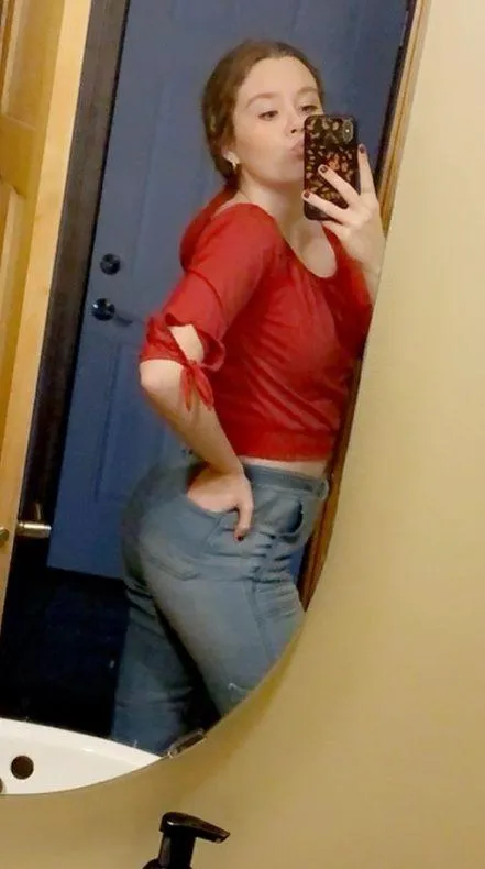 Red off the shoulder shirt with keyhole quarter sleeve - Image 2