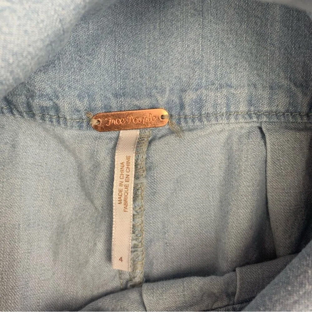 Free People women's size 4 small Fara Light Blue Denim Jumpsuit one piece - Image 6