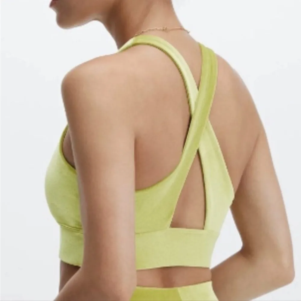 Fabletics Oasis Velour Chartreuse Twist Bra XL - Image 2