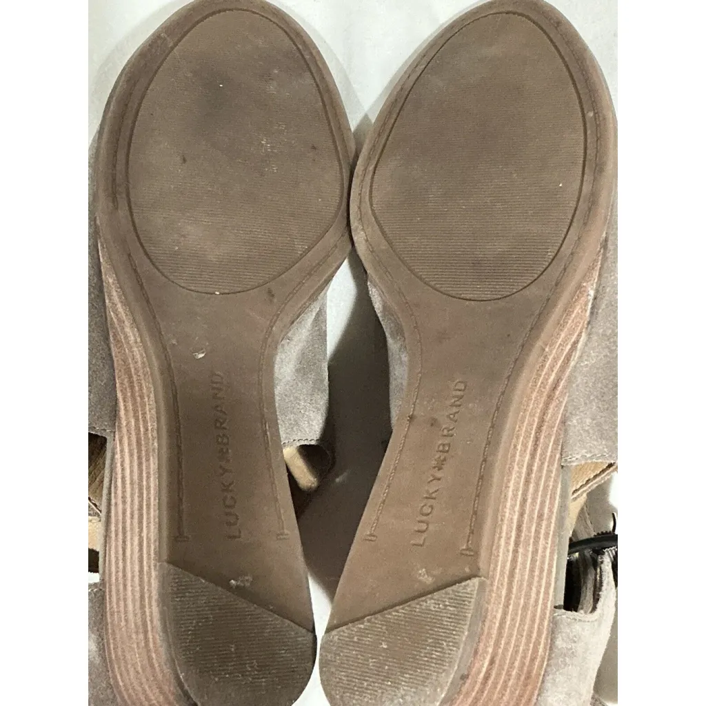 Woman’s Lucky Brand Radburn Taupe Suede Peep Toe Wedge Sandal 7.5 M - Image 8