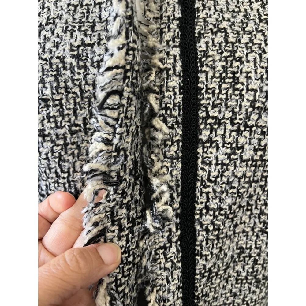Vintage Van Heusen Studio Gray Black Tweed Fringe neckline Blazer Jacket Size L - Image 7