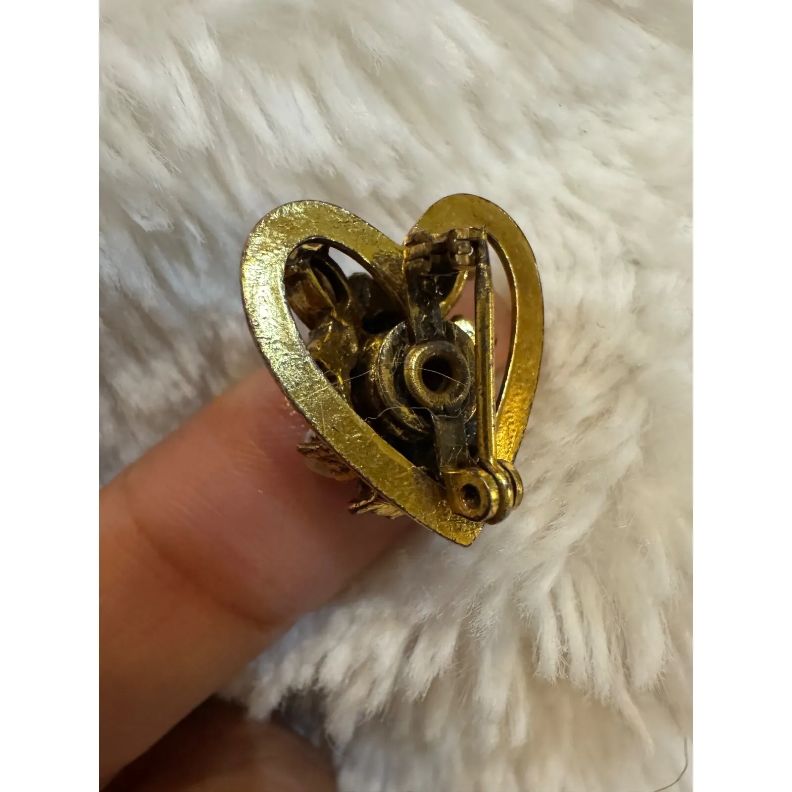 Coro Rare Heart Pin‎ Vintage Multi Stones Read - Image 4