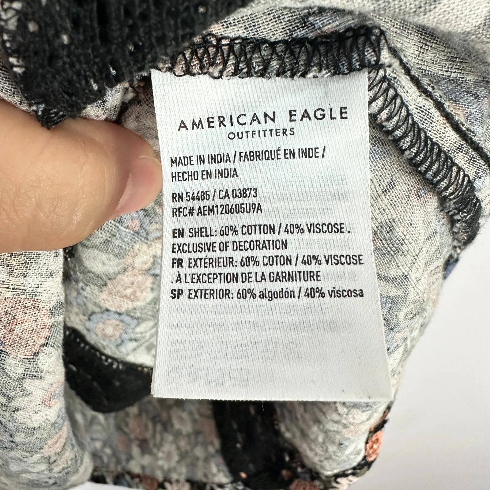 American Eagle Blouse XS Floral Lace Boho Whimsigoth Dark Cottage Romantic Top - Image 4