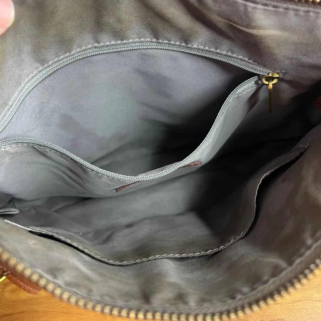 Fossil Crossbody Bag Small Beige Zip Top Long Strap Purse‎ - Image 9