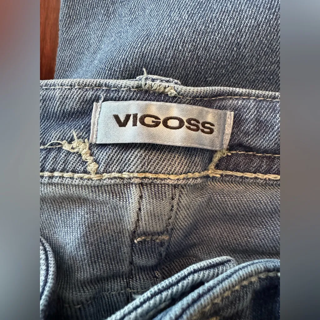 Vigoss Crop Straight raw hem size 10 Euc - Image 4