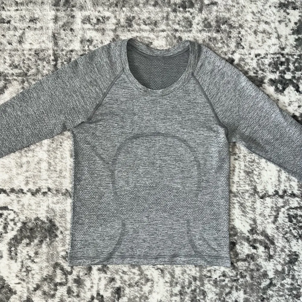 Lululemon Swiftly Tech Long Sleeve 2.0 *Race Length - Image 5