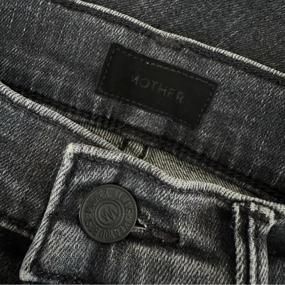 MOTHER The Stunner Ankle Fray Jeans in Friday The 13th Denim Casual Size 25 Black - Image 15