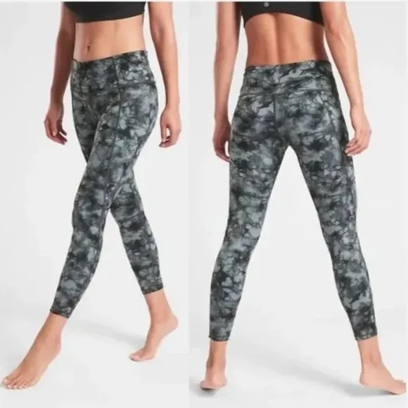 Athleta Powervita Salutation Leggings Tie Dye Size XS EUC T1884 - Image 2