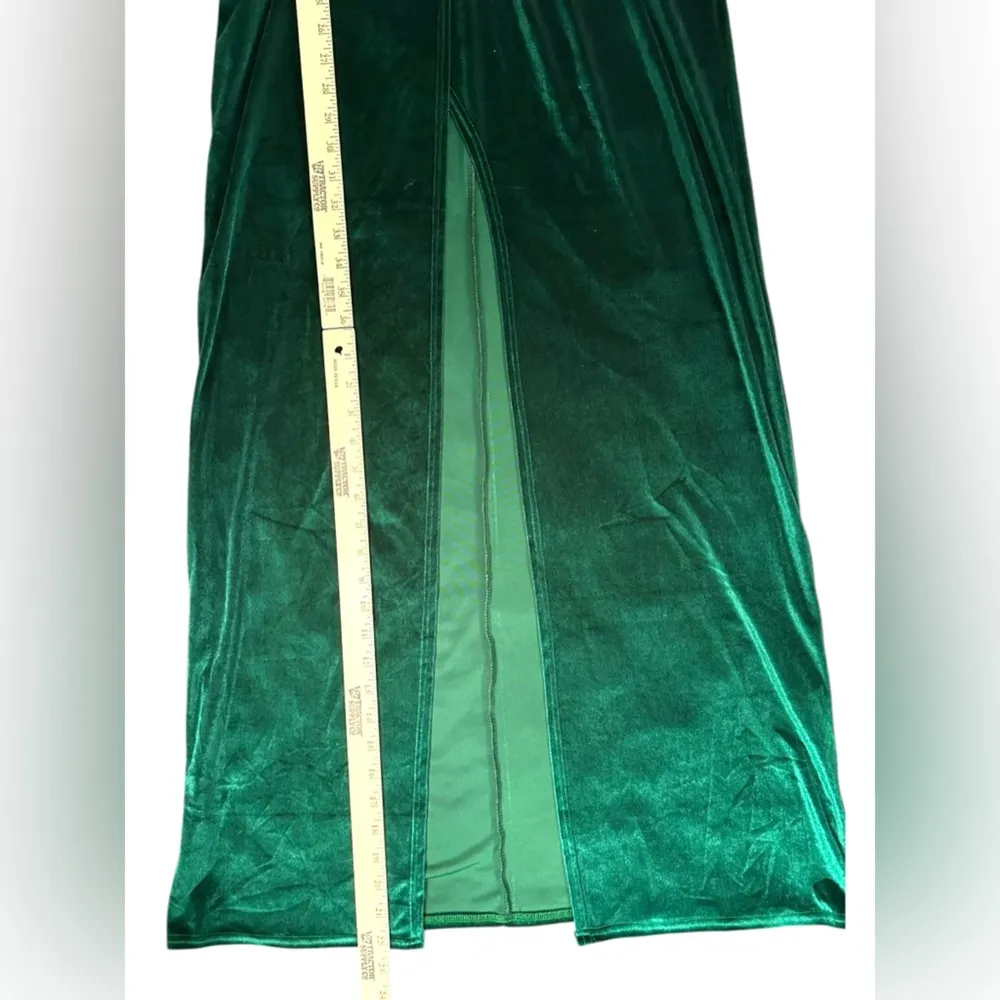 Club L London Women’s Bottle Emerald Green Velvet Plunge Neck Twist Maxi Dress 8 - Image 8