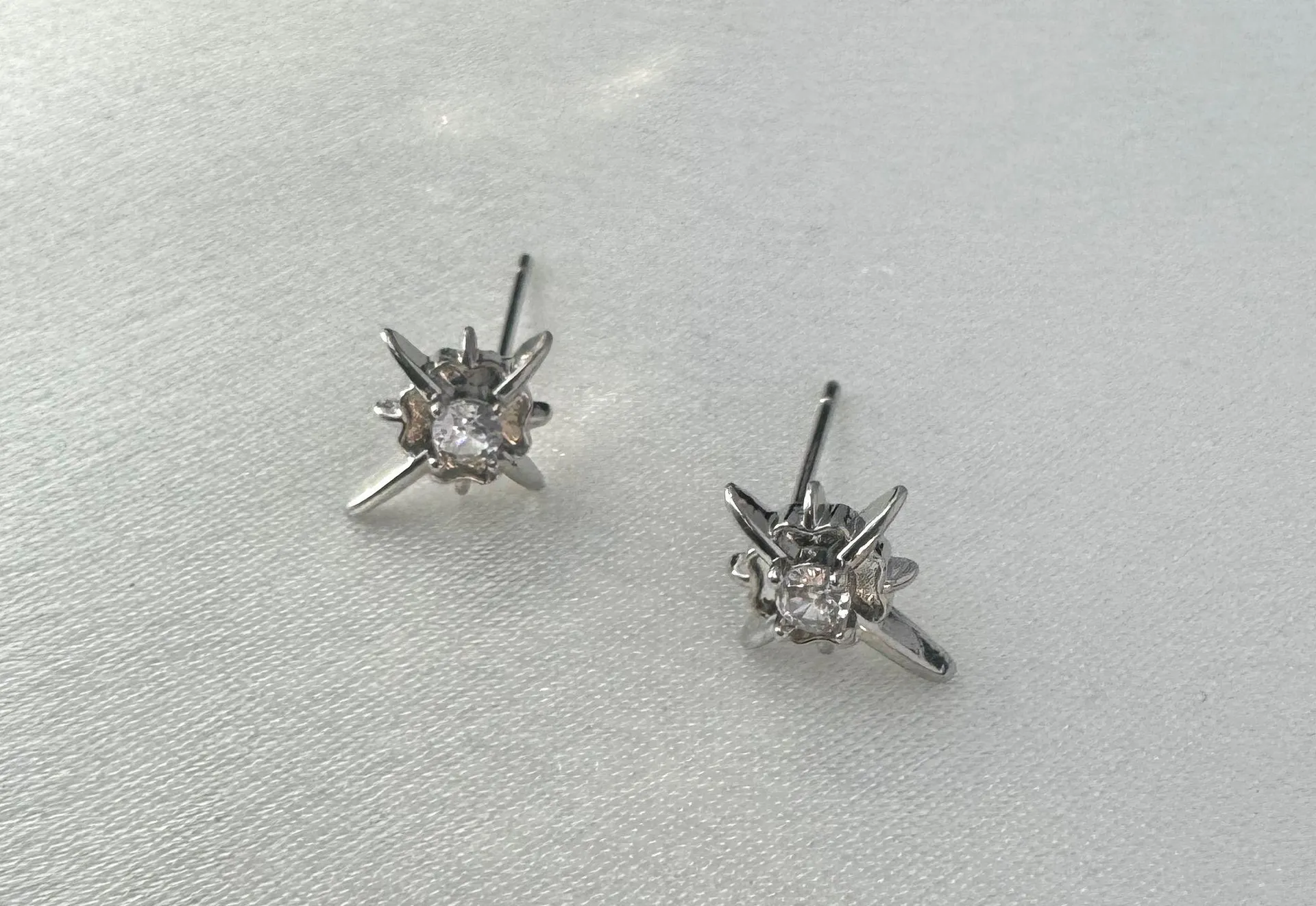 CZ Cubic Zirconia Star Stud Earrings for Men Women Hip Hop Unisex Style Silver - Image 3