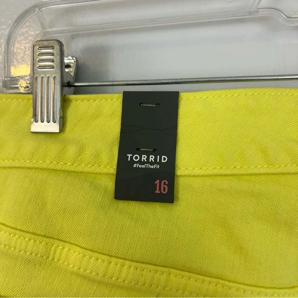 NEW Torrid Bright Yellow Button Fly Raw Hem Denim Shorts Size 16 - Image 8