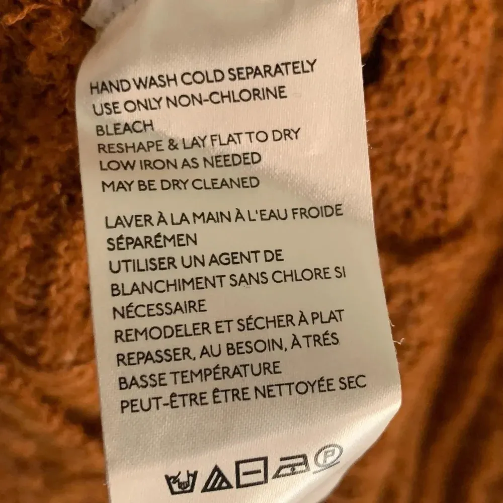 Free People Seashell Myrrh Knit Distressed Cropped Sweater Sz Medium - Image 8