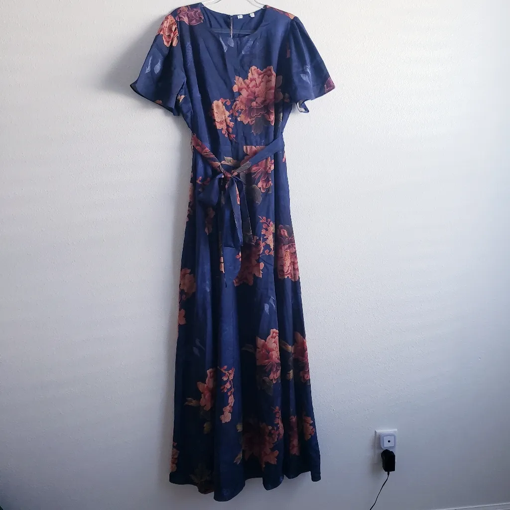 Baltic Born Colina Maxi Dress Floral Short Sleeve New Without Tags - Image 3