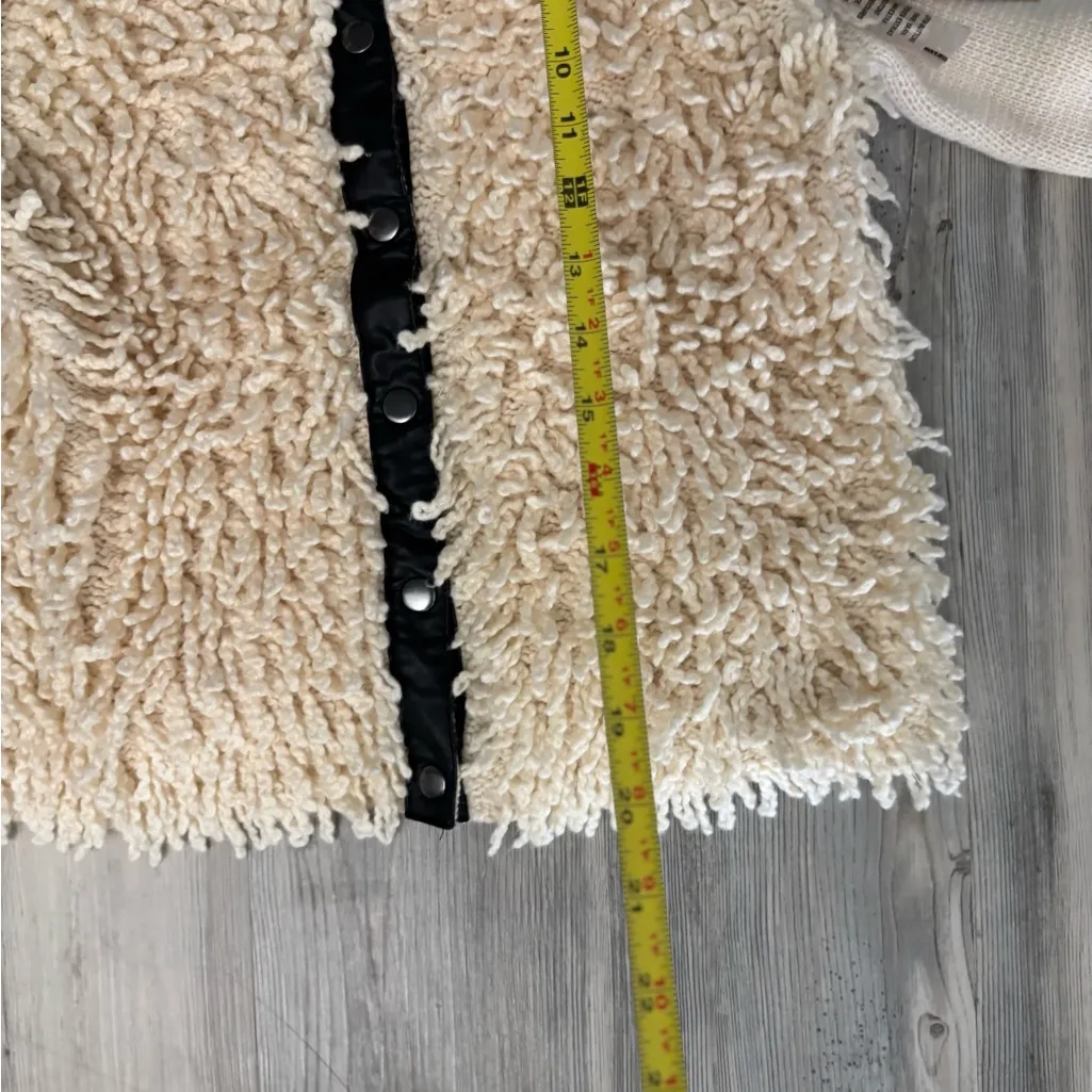 Rachel Roy NWT  Chunky knit sweater with shaggy faux-shearling - Image 3