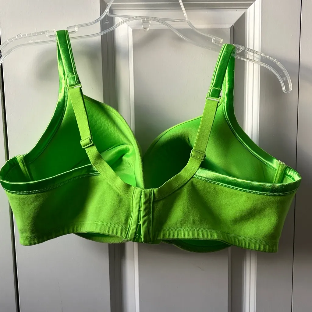Cacique Bright Green Bra Size 44DD - Image 2