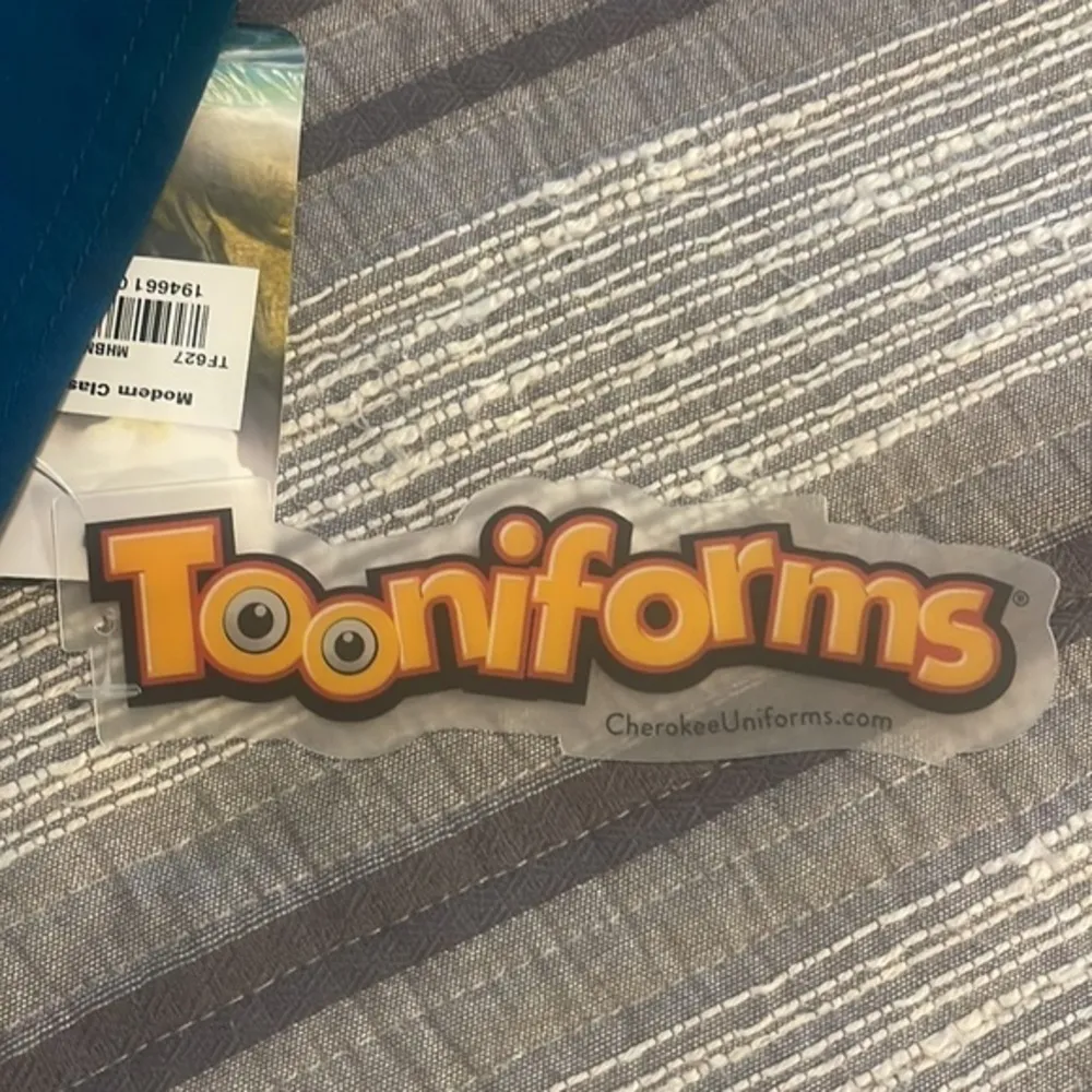 Disney Moana Tooniforms Teal Medical Scrub NWT Size XXS #5028 - Image 5