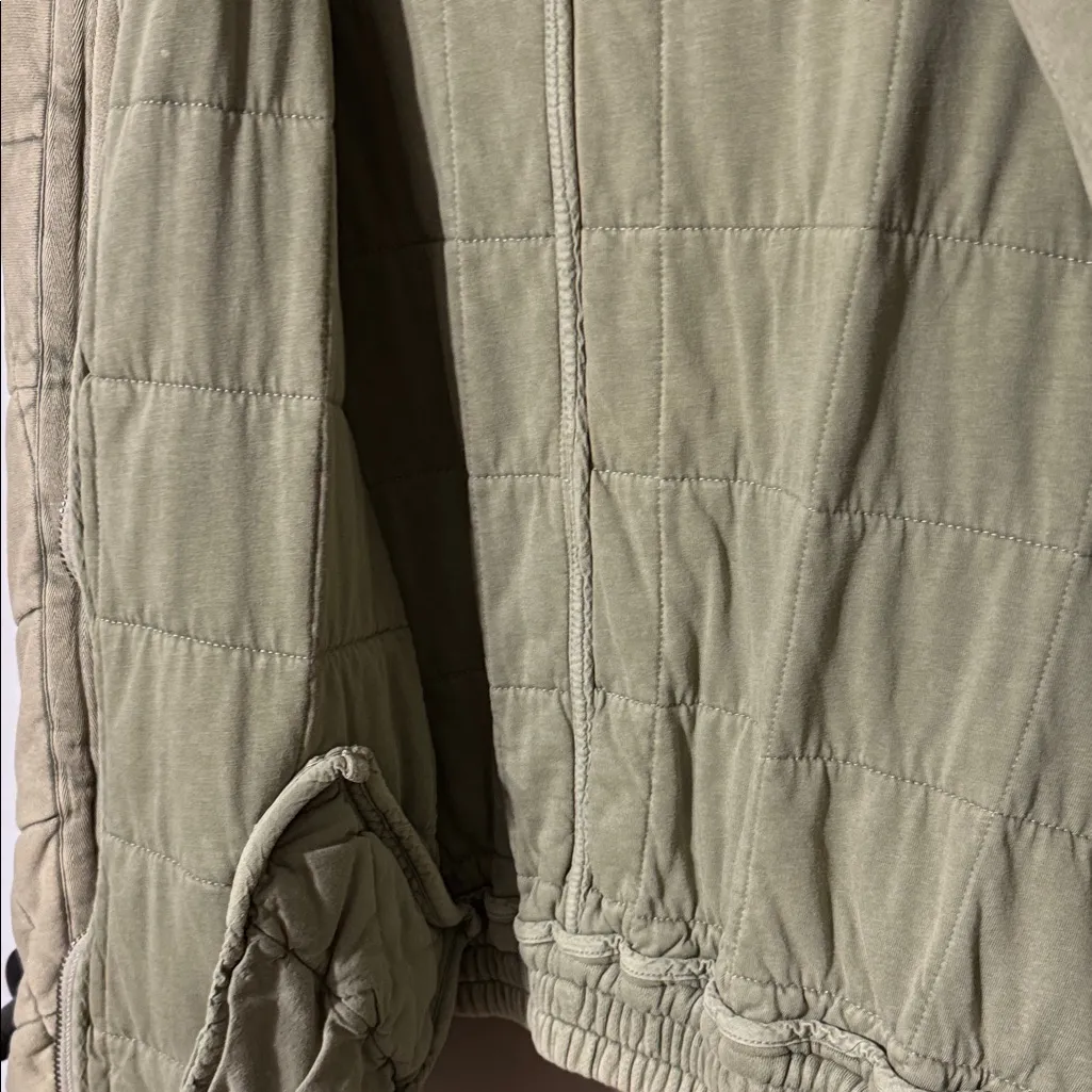 Free People Dolman Quilted Jacket Sage Green Size Medium - Image 9
