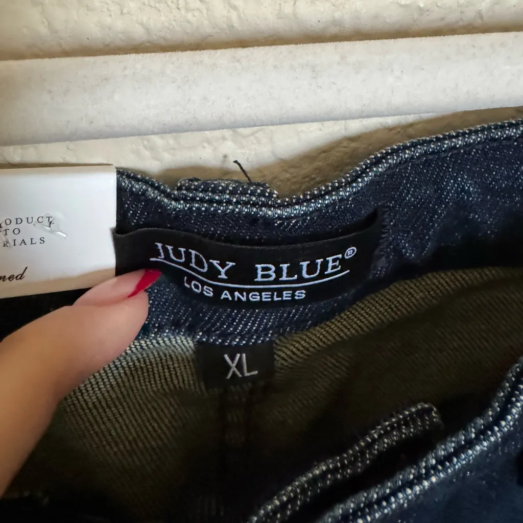 JUDY BLUE high‎ waist back flap pocket denim short size XL in mid blue NEW - Image 5