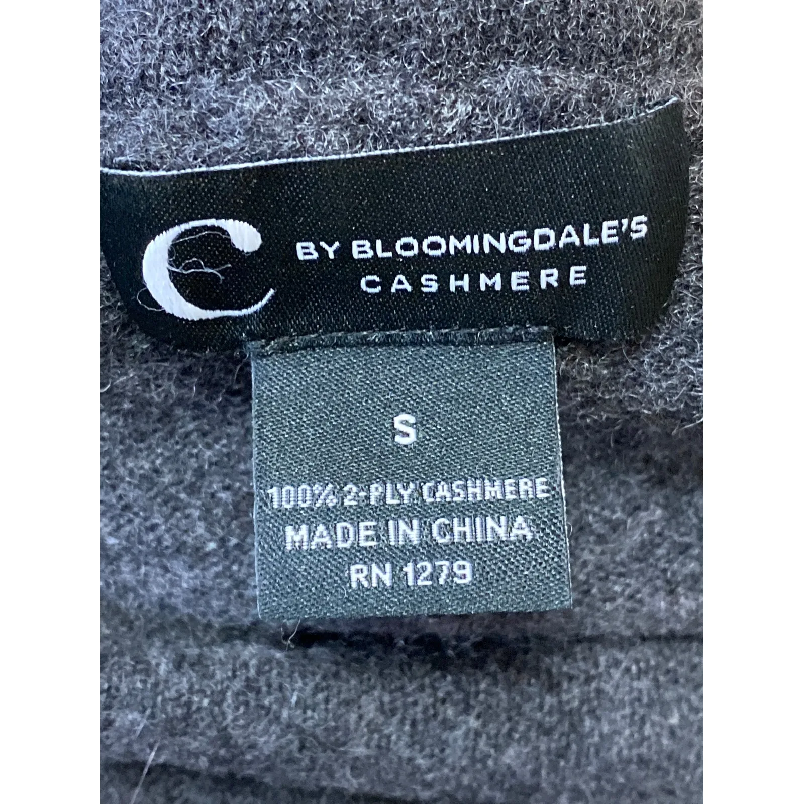 C by Bloomingdale Black Cashmere Long Sleeve Collar Zip Up Sweater Jacket Size S - Image 3