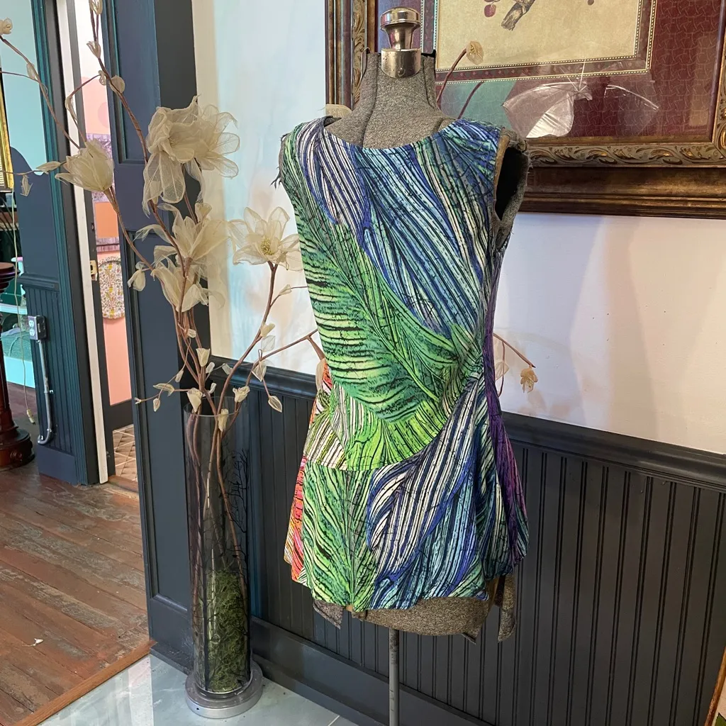 Vintage Jams World Hawaiian Asymmetric Art to Wear Rainbow Tank- Sz XS 💚🎀 - Image 7