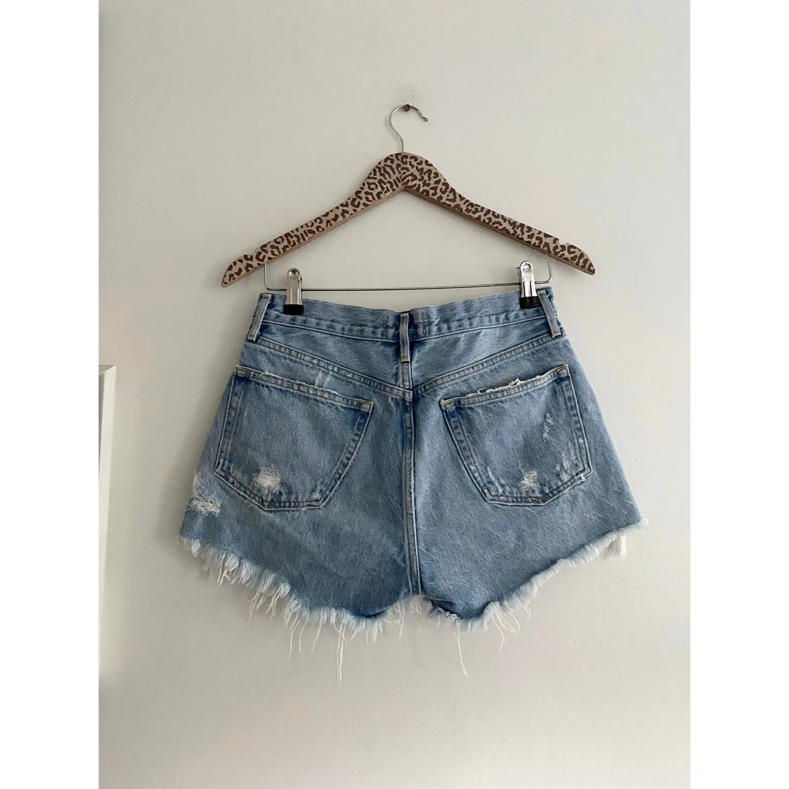AGOLDE Parker Vintage Cut Off Short in Swapmeet Size 26 - Image 5