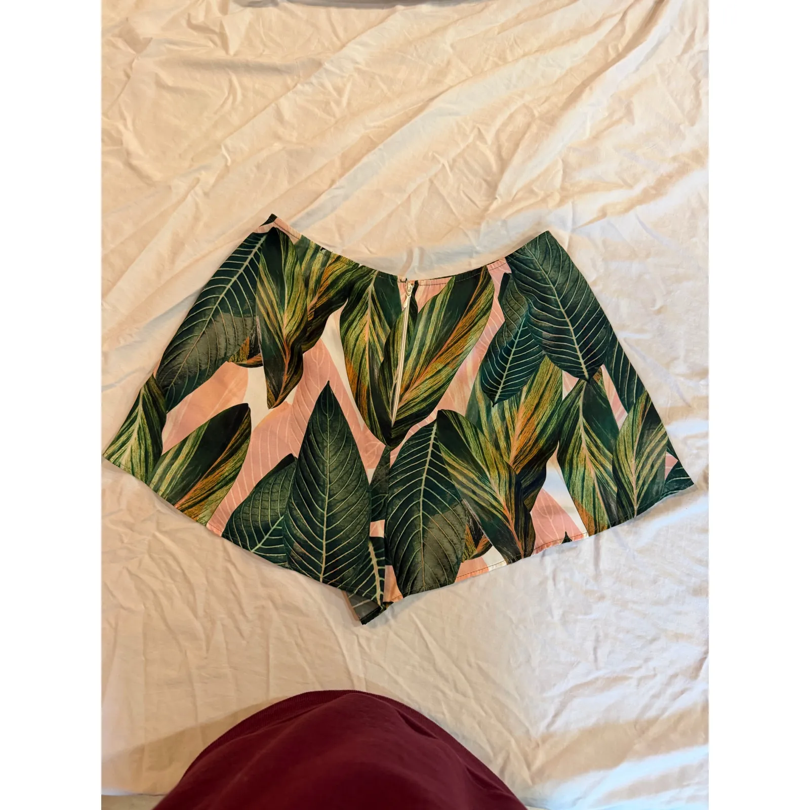 Show Me Your Mumu Peachy Palm Sawyer Shorts - Image 3