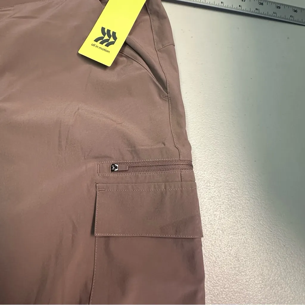 All In Motion  Men's Tan Cargo Pants - Image 6